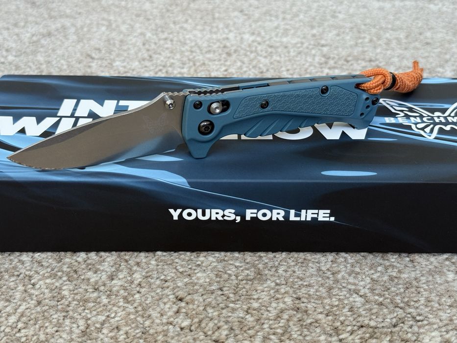 Складний ніж Benchmade 18065 Mini Adira MagnaCut. Оригінал!