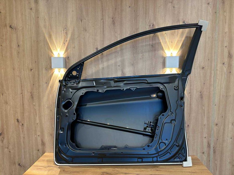 Двери Hyundai Sonata YF дверь правая/левая 76003-3S000 76004-3S000