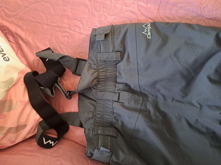 Spodnie CAMPUS rozm 140 cm