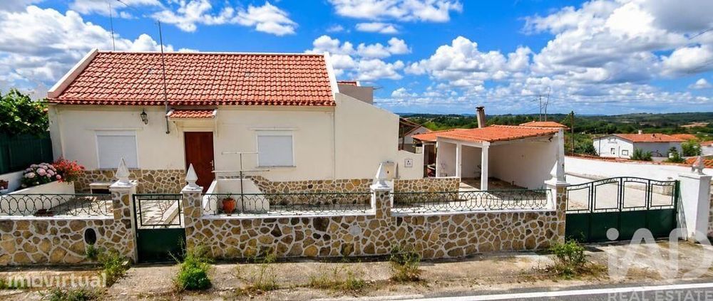 Casa / Villa T3 em Lamas e Cercal