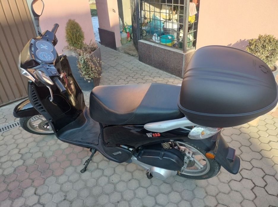 Skuter Walstreet 125
