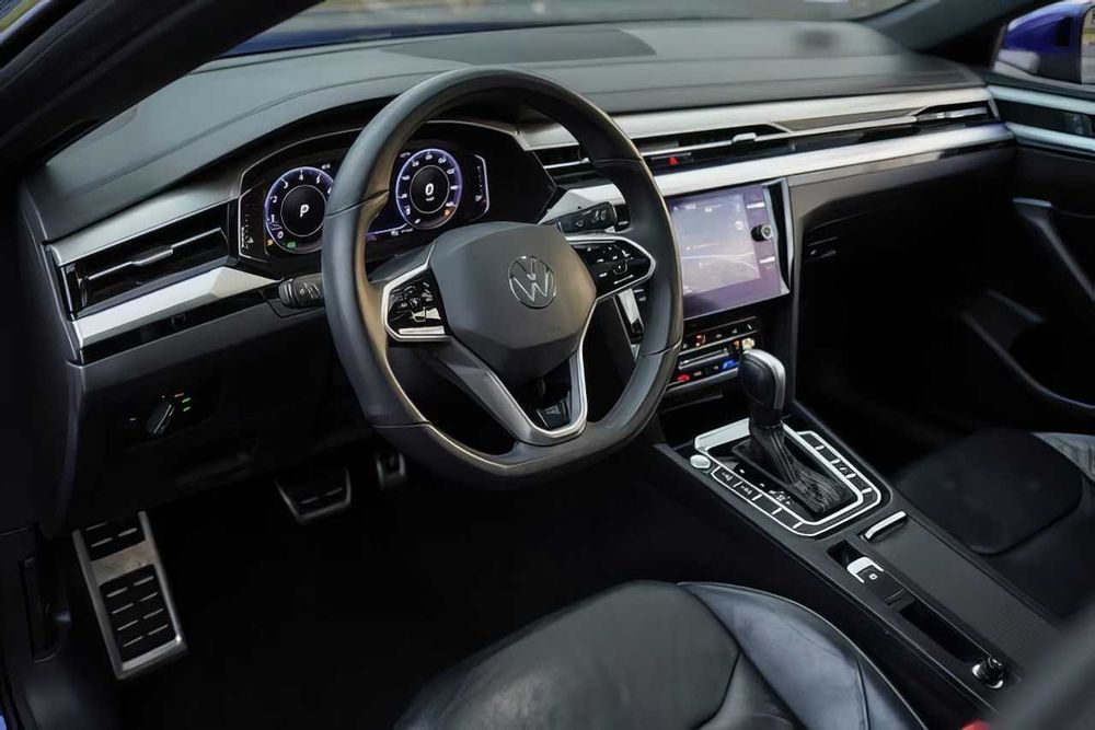 Volkswagen Arteon SEL R-Line 4Motion      2021