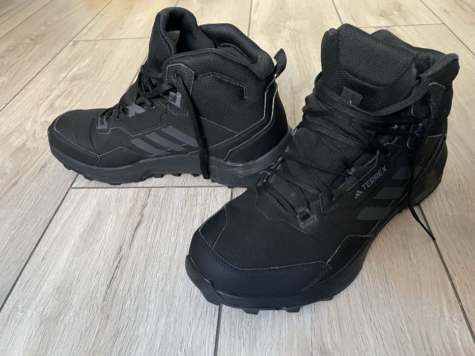 Adidas terrex AX4 Mid Gore tex. Зимові кросівки.