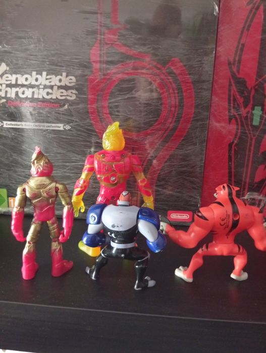 Conjunto de figuras Ben 10