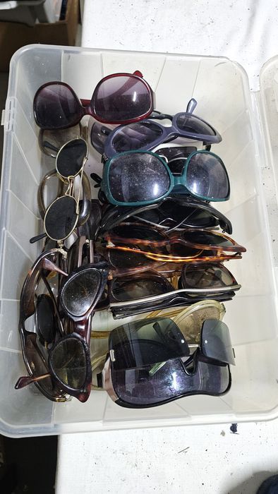 Coleção com mais 60 óculo antigos. Vintage / retro