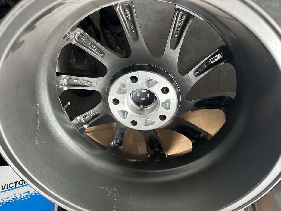 7,5jx17 et37 5x114,3 renault nissan oe bikolor