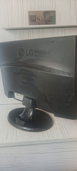 Системный блок и монитор LG