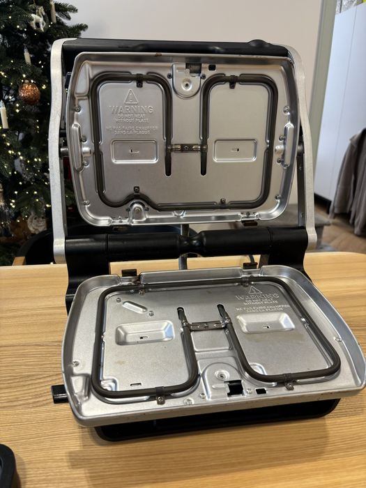 Продам гриль Tefal OptiGrill+