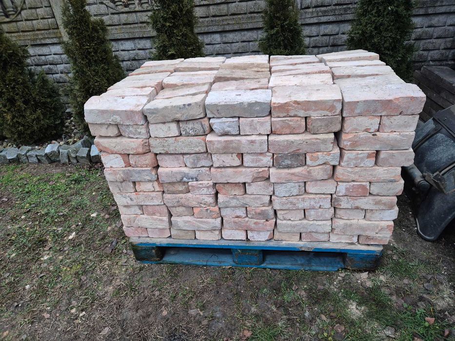 Cegła z rozbiórki