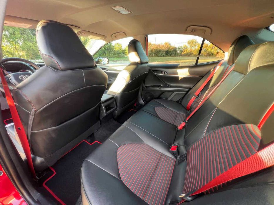 Toyota Camry TRD      2020