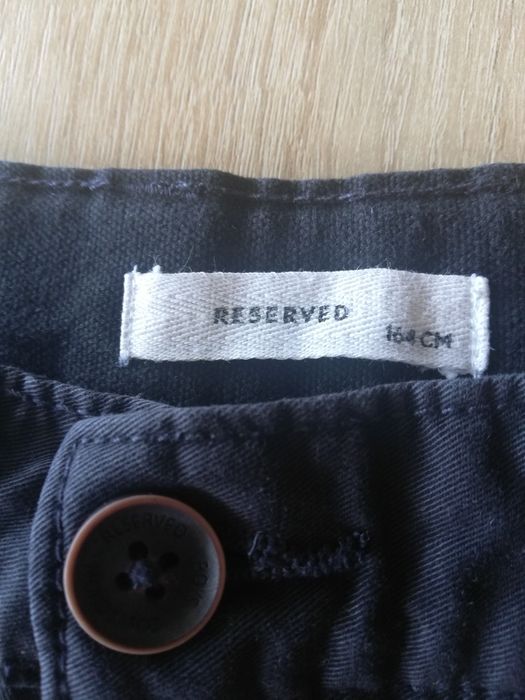Czarne spodnie chłopięce RESERVED 164 cm
