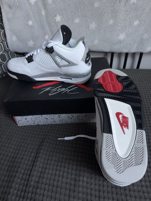 Jordan 4 Retro White Cement