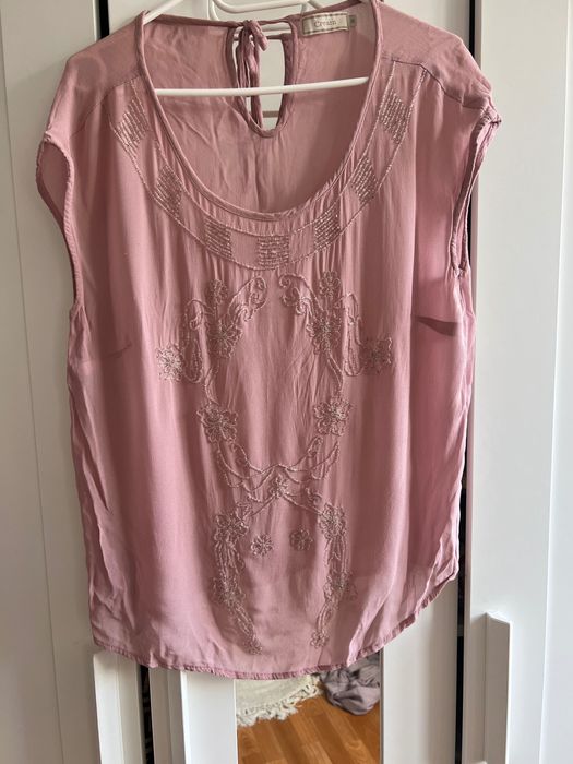 Bluzka haftowana koralikami, Cream