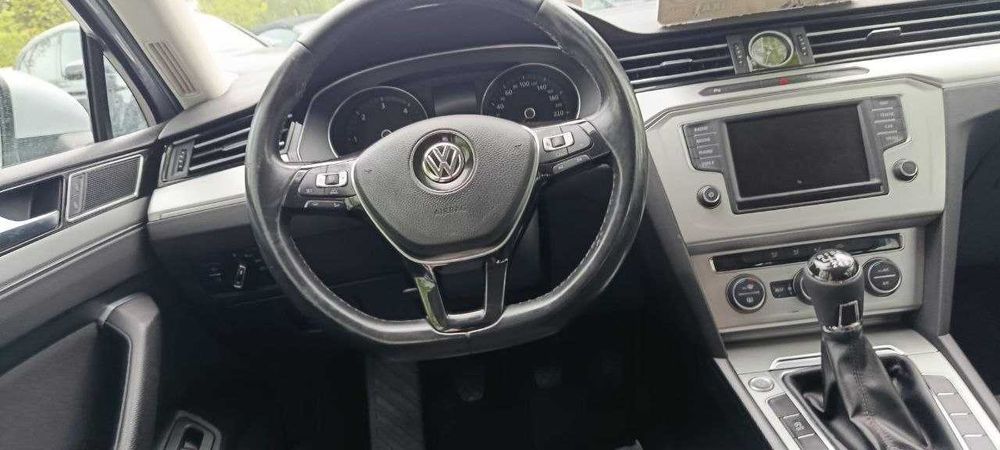 VW Passat B8 2.0 TDI авто з Німеччини