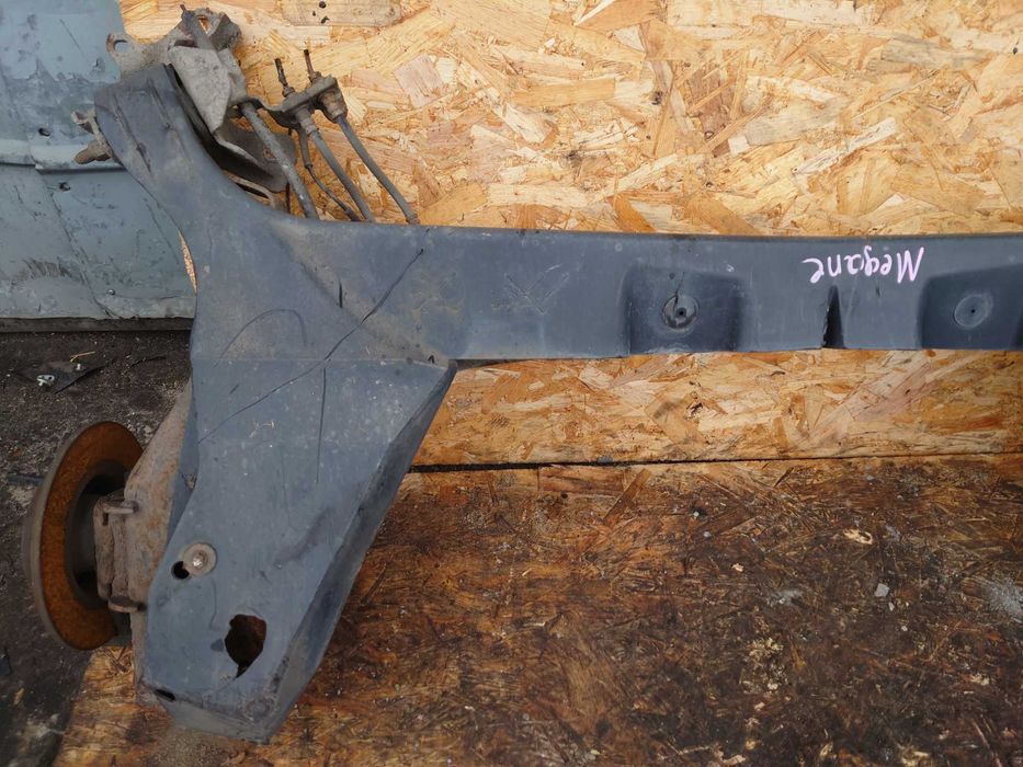 Renault Megane II HB Belka Zawieszenia Oś Tył Tylna ABS