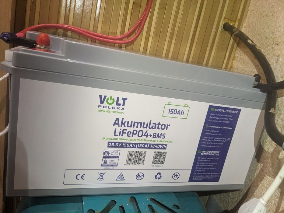 ДБЖ VOLT Sinus Pro2600E Plus24V + акумулятор Volt(3.8 Квт/час) Lifepo4