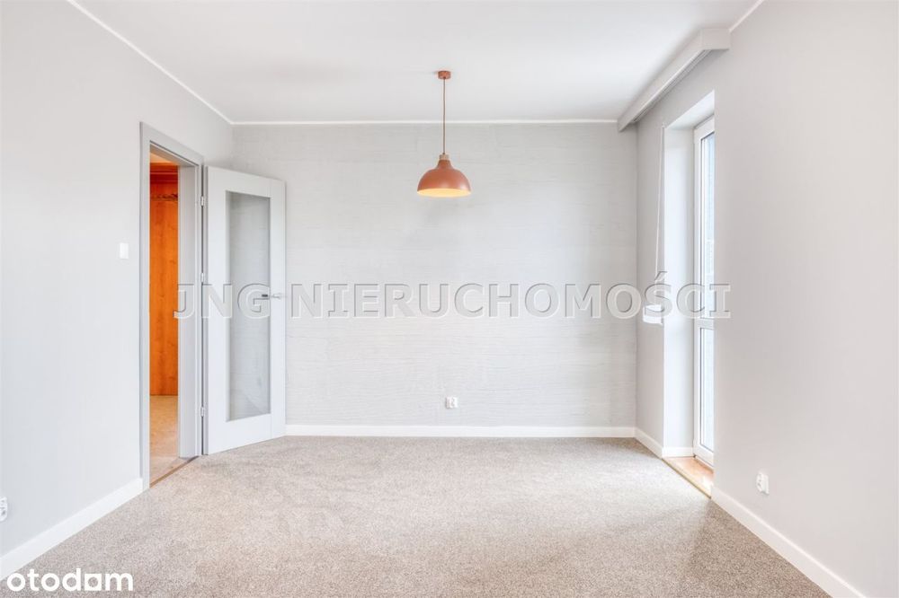 Kórrnik ścisłe Centrum trzy pokoje, balkon