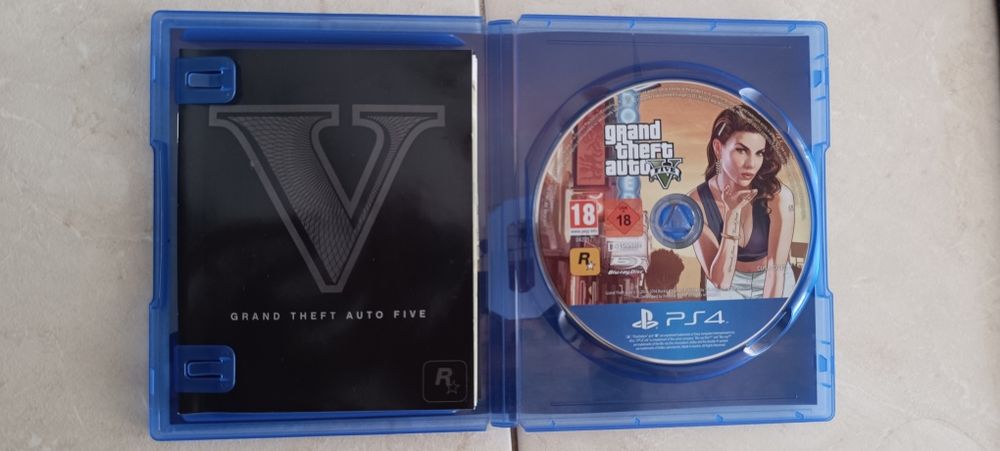 Vendo jogo PS4/PS5