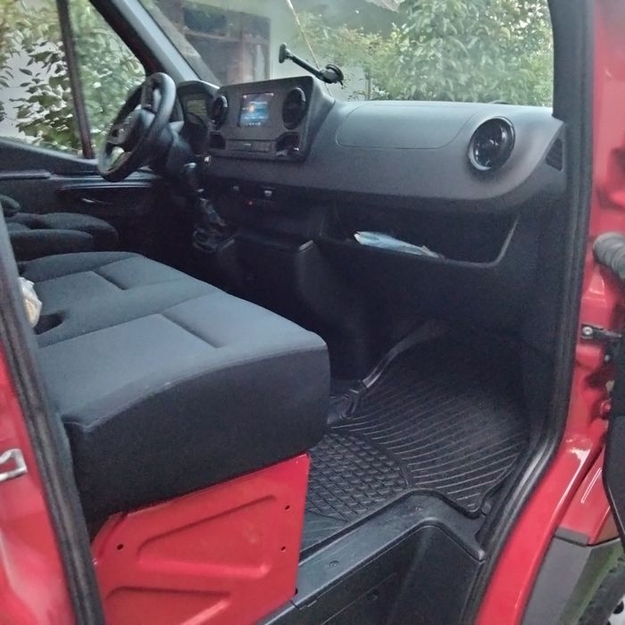 Мерседес спрінтер екстра Лонг.