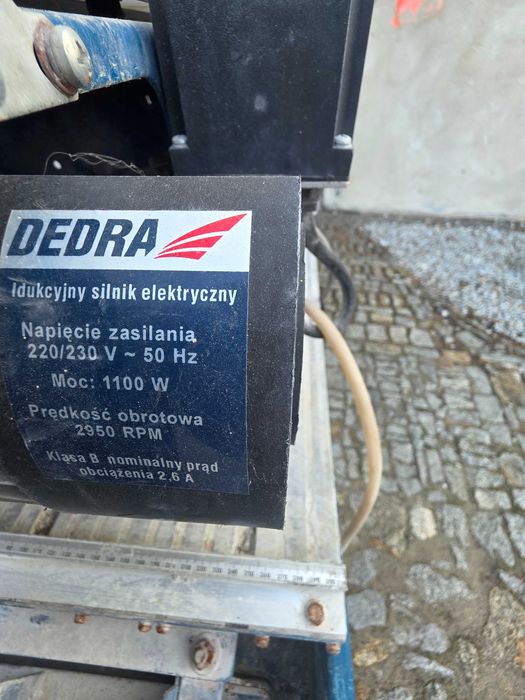 Przecinarka do płytek DEDRA