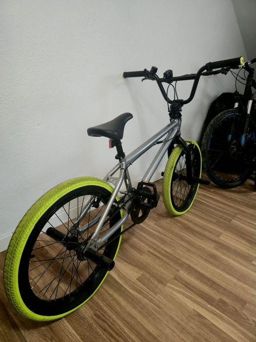 BMX (modelo Wipe 320 / Btwin BMX)
