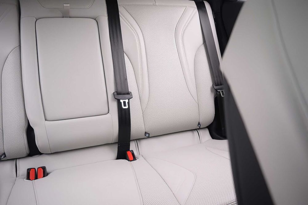 Ford Mustang Mach-E Gt      2023