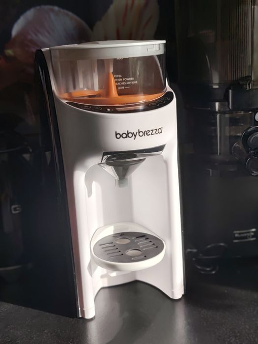 Ekspres do mleka modyfikowanego babybrezza