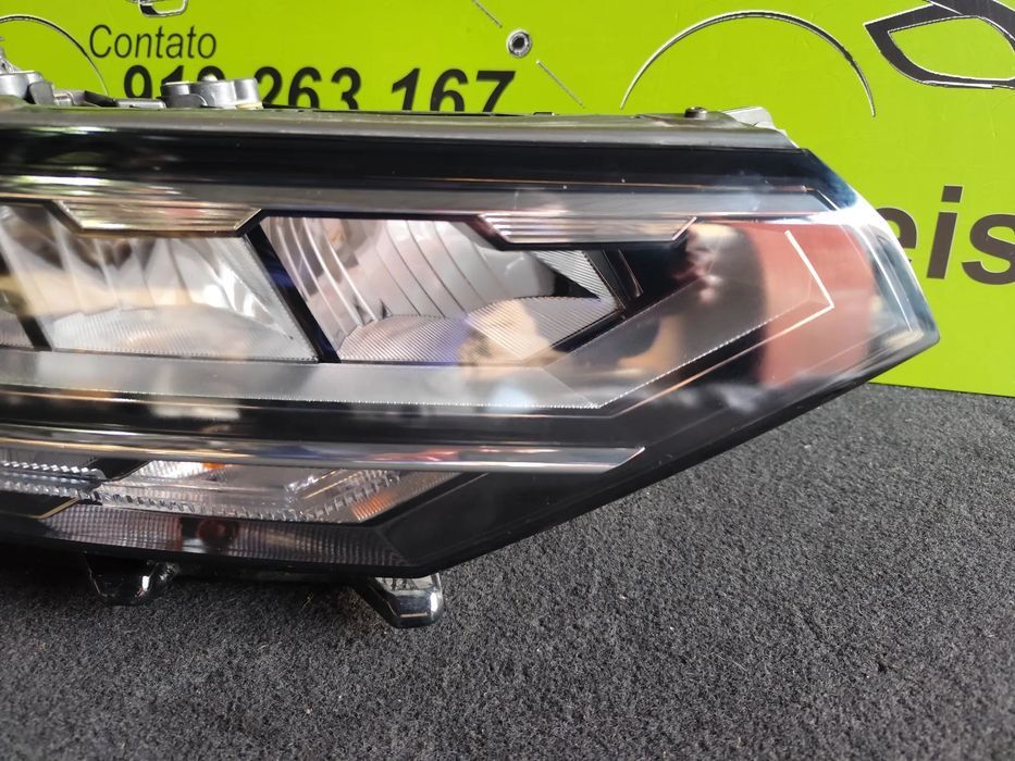 VW PASSAT B8 FAROL LED DIREITO - FF627