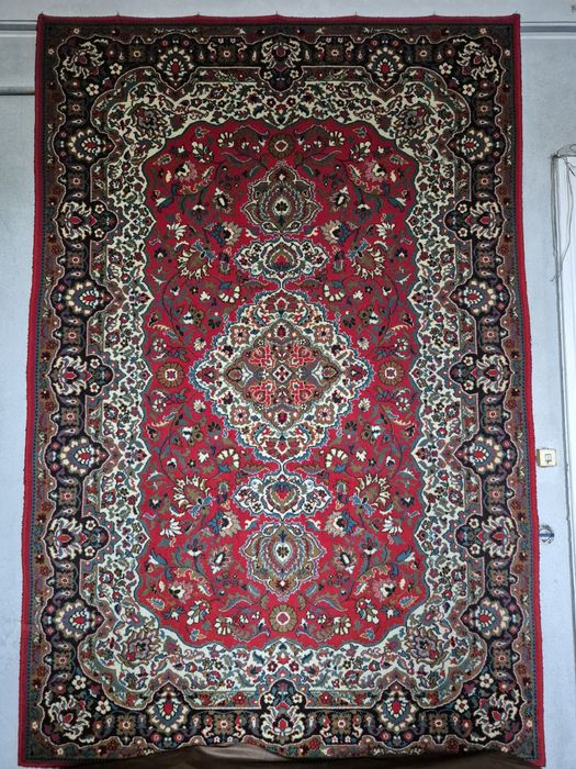 Килим в гарному стані