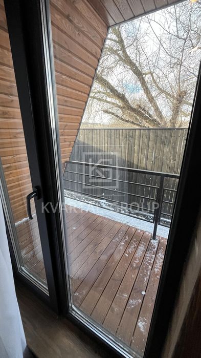 A-Frame будинок 116 м² з дизайнерським ремонтом. Буча