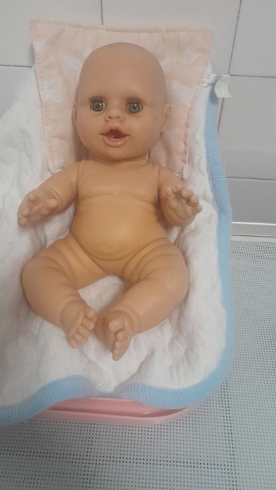 Boneca com acessórios