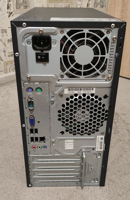 PC Intel Pentium 2GB