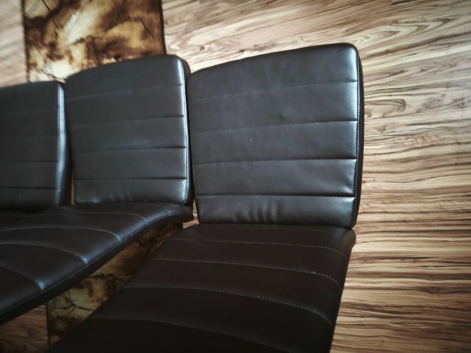 Sprzedam krzesła 4 sztuki