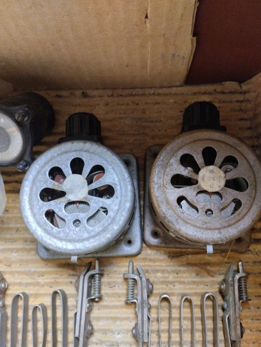 Вольтметры, амперметры и другое...