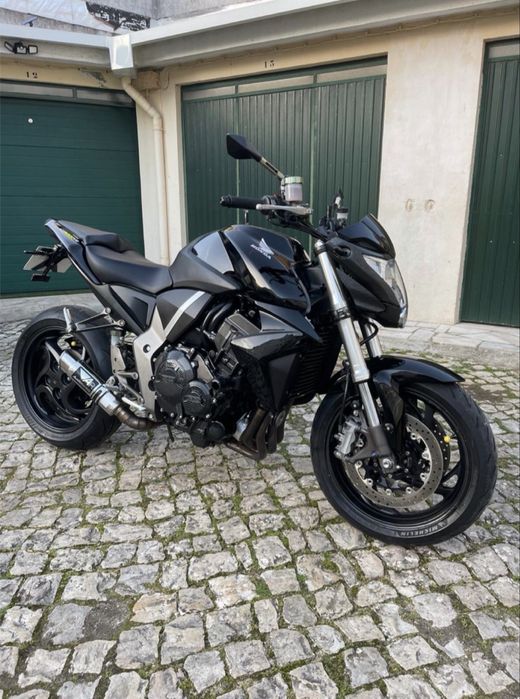Honda Cb 1000r  2010 impecavel