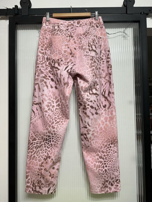 Różowe spodnie Tezenis w panterkę 38