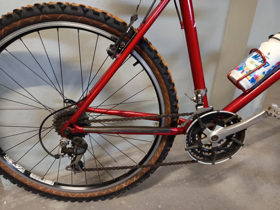 Vendo bicicleta BH Xt6 Shimano Alívio roda 26"