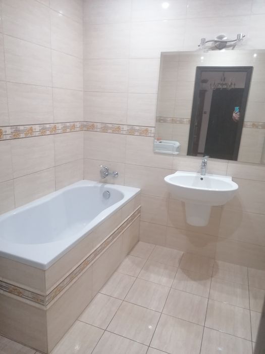 Mieszkanie bardzo wygodne 108 m² - Widok 3