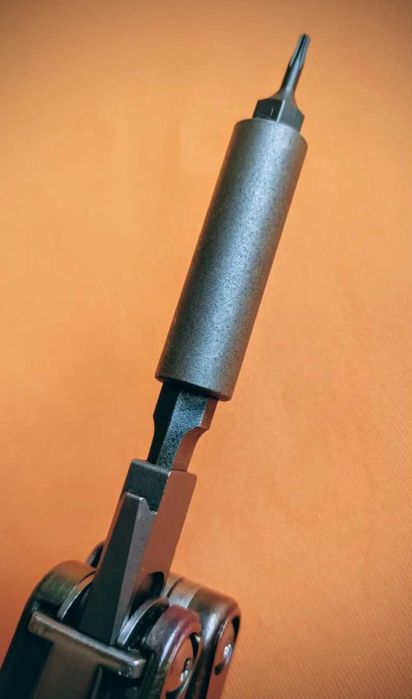 Мультітул Leatherman Surge Black