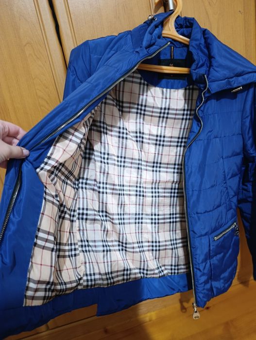 Куртка осіння, жіноча