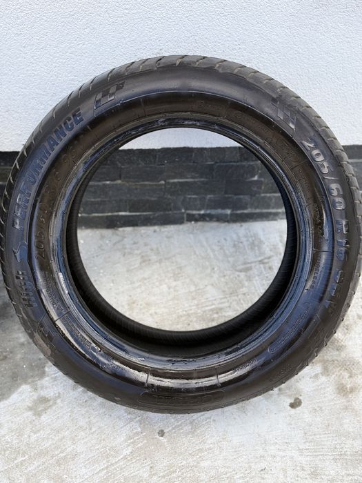 Шини 205/60 R16 96V