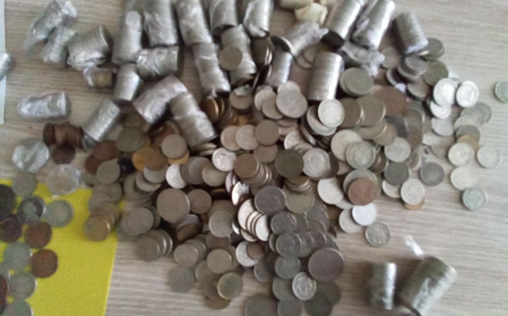 Moedas de escudo antigas