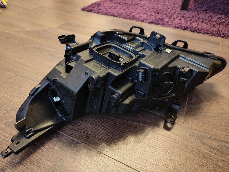 Reflektor full led Intelilux Astra K prawy