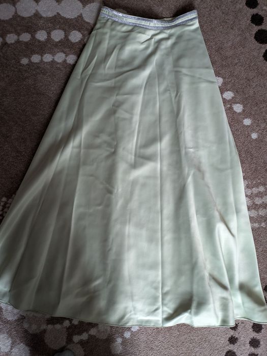 Вечірня  нарядна сукня