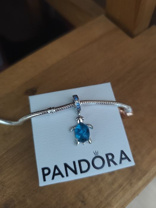 Charms żółw S925 kolor niebieski srebrny żółwik wiszący zawieszka + płatne pudełko Pandora na prezent