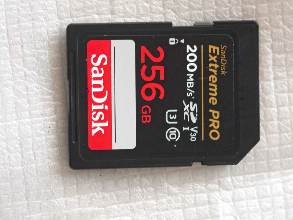 Pack Completo Sony ZV-1 II (ZV-1M2) + Cartão 256GB + Braço Neewer + Coupler (bateria por fio)