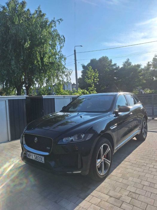 Jaguar F-Pace samochód