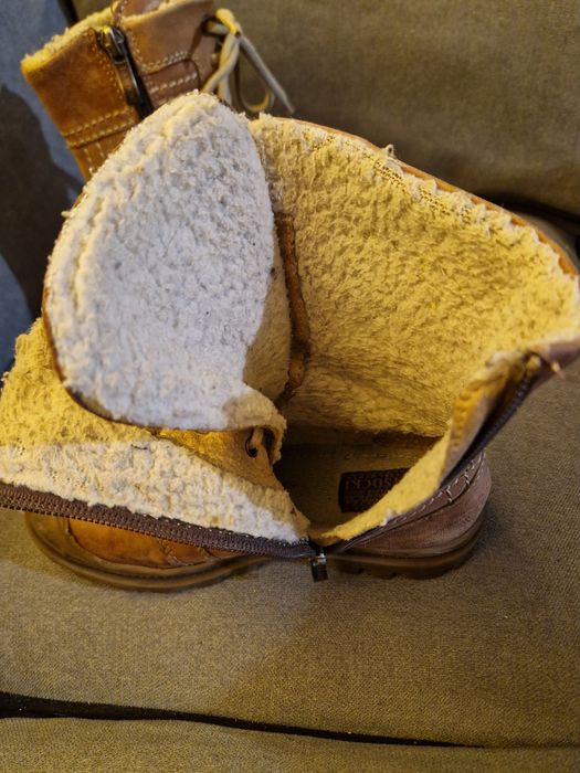 Kozaki Lasocki young