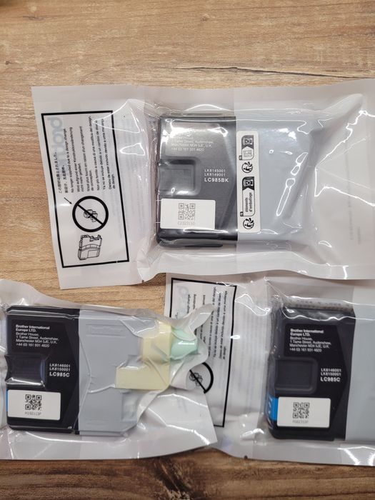 Zestaw Tuszy Brother 1x LC985BK ,2x LC985C