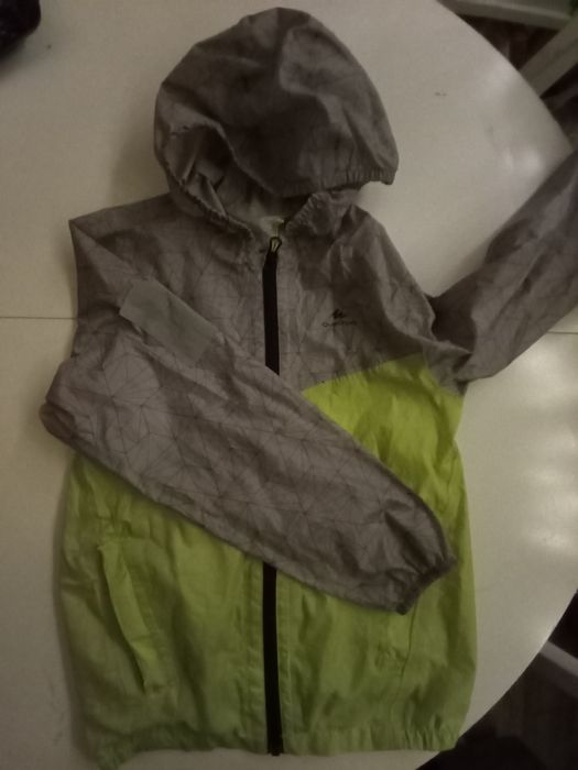 Decathlon kurtka przeciwdeszczowa